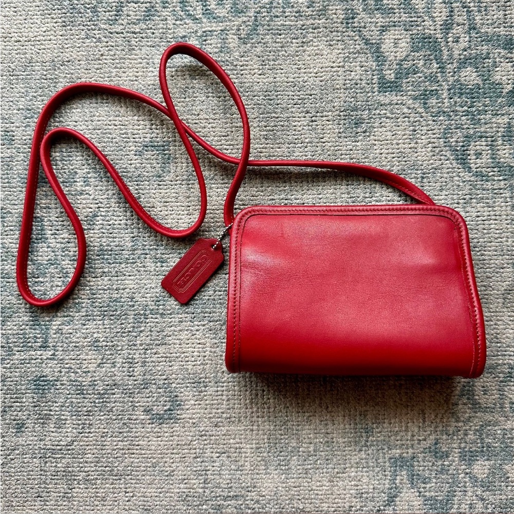 Vintage Coach Red Mini Disco Swing Leather Crossbody Bag 9048
